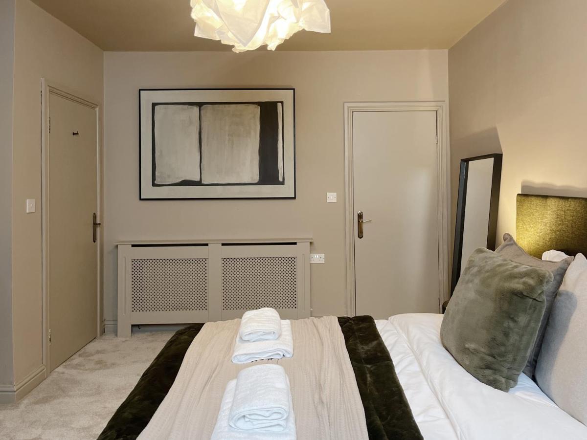 Todmorden Town Centre Apartment ภายนอก รูปภาพ