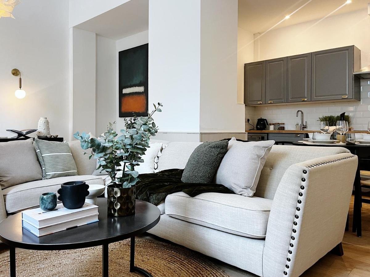 Todmorden Town Centre Apartment ภายนอก รูปภาพ
