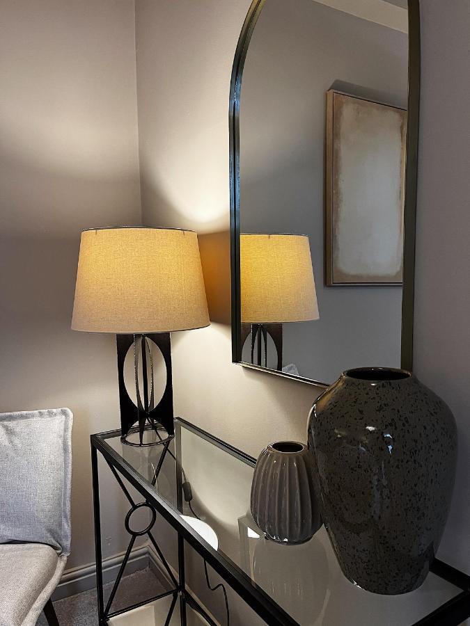 Todmorden Town Centre Apartment ภายนอก รูปภาพ