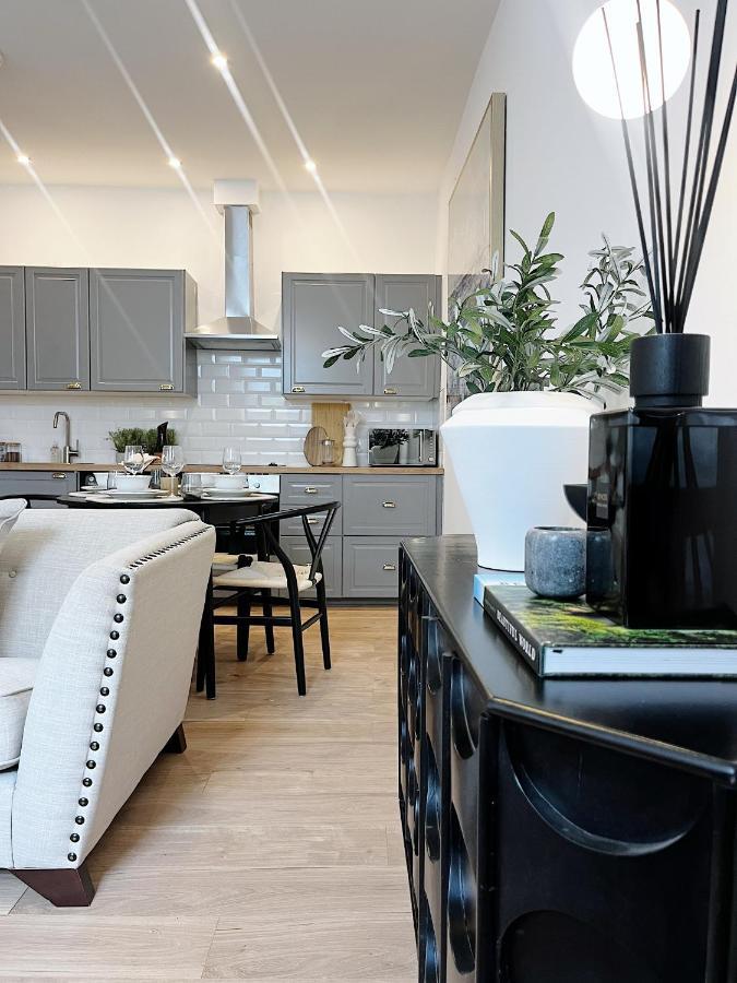 Todmorden Town Centre Apartment ภายนอก รูปภาพ